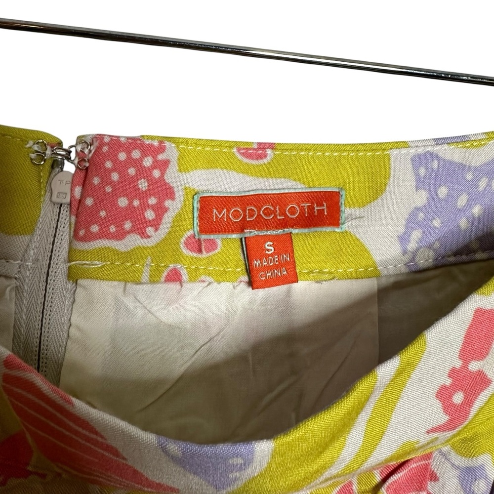 Modcloth Whole 'Lotta Loveliness Tropical Wrap Skirt Size S - Picture 8 of 11